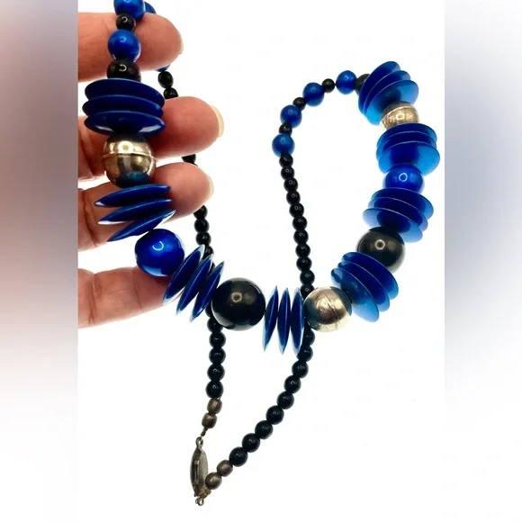 3 for $30 Vintage 1980s Blue Black and SilverTone Long Beaded Statement Necklace - Picture 4 of 7